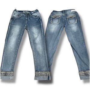 Wallflower Embroidered Cuffed Cropped Capri Jeans Women’s Size 3